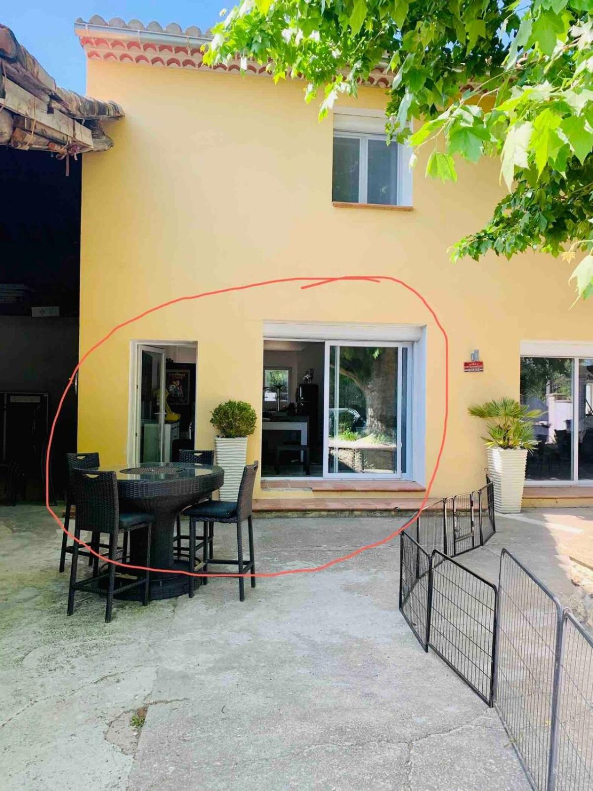 Сasa de vacaciones Agreable Mas Familiale Avec Piscine